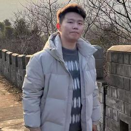 史 志向 (Zhixiang Shi)